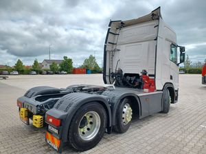 USADO BARATO 2018 para Prado SUV AWD Asientos de cuero ACC Caja de cambios automática - Product Image 6