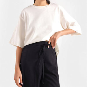 <b>Womens</b> <b>White</b> Oversized <b>T</b> <b>Shirt</b> Custom Casual Streetwear Trendy Tee OEM Bulk Wholesale Plain Summer High Quality Clothing - Product Image 1