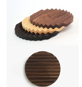 Tapis carrés décoratifs durables au design moderne Sous-verres en bois d'acacia et de hêtre - Product Image 2