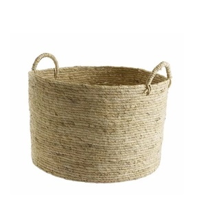 Vente en gros Panier de créateur fait main de qualité supérieure Panier de rangement en rotin fantaisie de taille personnalisée Classique élégant - Product Image 2