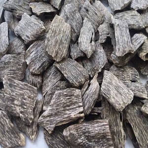 Faites l'expérience de l'opulence de la nature avec 100% chips de bois d'agar pur naturel Huy Phat - Product Image 1