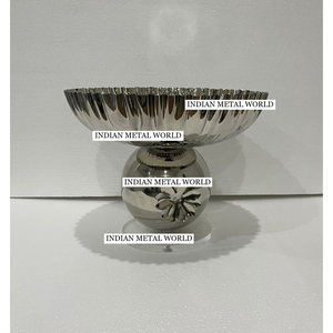 Bol à chocolat de table au design attrayant bol à dessert sucré au chocolat en métal argenté de luxe pour les fêtes et les événements spéciaux - Product Image 4