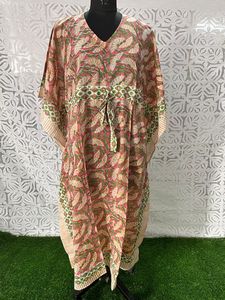 Robe caftan indienne en coton faite à la main pour femmes vêtements de nuit imprimés à la main à fleurs longue robe décontractée longueur au sol conception cousue - Product Image 6
