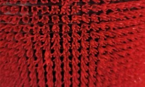 Estera de césped artificial de alta densidad para paisajismo y campos deportivos Respaldo de drenaje resistente a los rayos UV disponible al mejor precio - Product Image 3