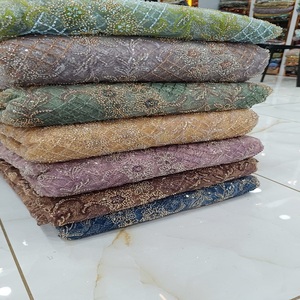 Tissu net de qualité d'exportation indienne pour la fabrication de robes de festival de mariage Tissu en polyester brut disponible au prix de gros - Product Image 2