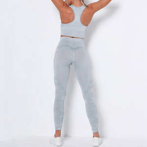 Conjunto de Yoga de verano de dos piezas de talla grande para mujer, ropa deportiva transpirable cómoda, diseño lavado impermeable para entrenamientos sólidos - Product Image 3