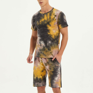 Fourniture OEM ensemble fitness d'été décontracté tie-dye t-shirt à manches courtes et short en coton personnalisé et respirant ensemble 2 pièces pour hommes - Product Image 4
