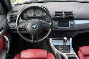 BMW X5 4.6is USADO, 2003, Volante a la Izquierda/Derecha - Product Image 4