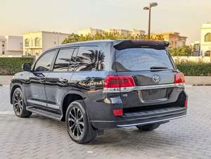 Toyota Land Cruiser GXR 2018 Nuevo/Usado, Transmisión Automática, 400-499 HP, 7 Plazas - Product Image 5