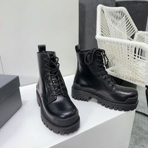 Zapatos Deportivos de Alta Calidad, Marca de Lujo, Estilo Clásico, para Hombre y Mujer, Diseño Moderno, Zapatos para Caminar, 2026 - Product Image 1