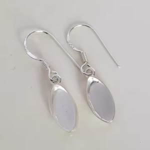 Buena calidad Ajuste en blanco Componente de joyería de plata S925 Marquise Shape Proveedor al por mayor Base Cup Collet Dangle Hook Earring - Product Image 3