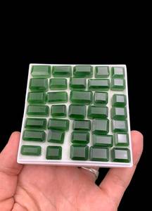 Calidad Premium 100% Natural Nephrite Jade Mix Forma y tamaño Cabujones lisos Piedras preciosas sueltas a precios al por mayor Venta al por mayor OEM - Product Image 3