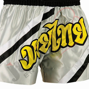 Pantalones cortos de compresión de cintura alta de fabricantes OEM Color personalizado Transpirable 100% Poliéster Pantalones cortos ligeros de entrenamiento Muay Thai - Product Image 3