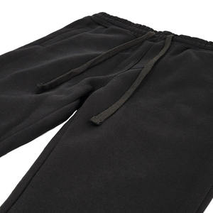 Pantalon de survêtement évasé avec logo personnalisé Streetwear Pantalon de survêtement évasé respirant avec cordon de serrage de bonne qualité pour hommes vente en gros - Product Image 5
