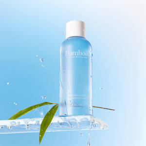 Tónico Facial Vegano Penta-Hyal de Bambú BERGAMO, Tónico Calmante Líquido de Uso Diario con Ácido Hialurónico, Niacinamida y Vitamina E - Product Image 1