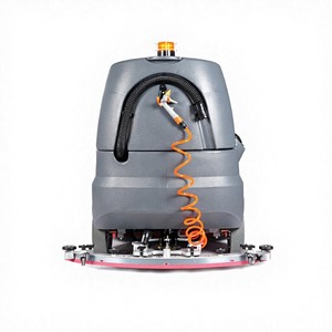 Fregadora Industrial de Operador a Bordo – Incluye Juego Completo de Piezas para Mantenimiento - Product Image 3