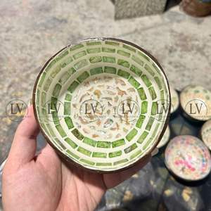 ชามแบบฝังม็อบกะลามะพร้าวสุดหรูพร้อมดีไซน์หลากหลายสำหรับเครื่องใช้บนโต๊ะและเครื่องครัวขายส่งจากเวียดนาม - Product Image 6