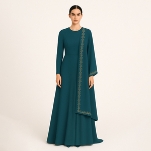 Abaya en Georgette Modeste pour Musulmans Design Traditionnel avec Touche Moderne Grande Taille Respirante pour les Mariages Occasions Spéciales - Product Image 3