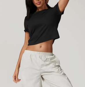 Vendeur chaud hauts courts pour les femmes coton comprimé haut col rond serré plaine t-shirt vierge pour les femmes personnalisées hauts courts - Product Image 1