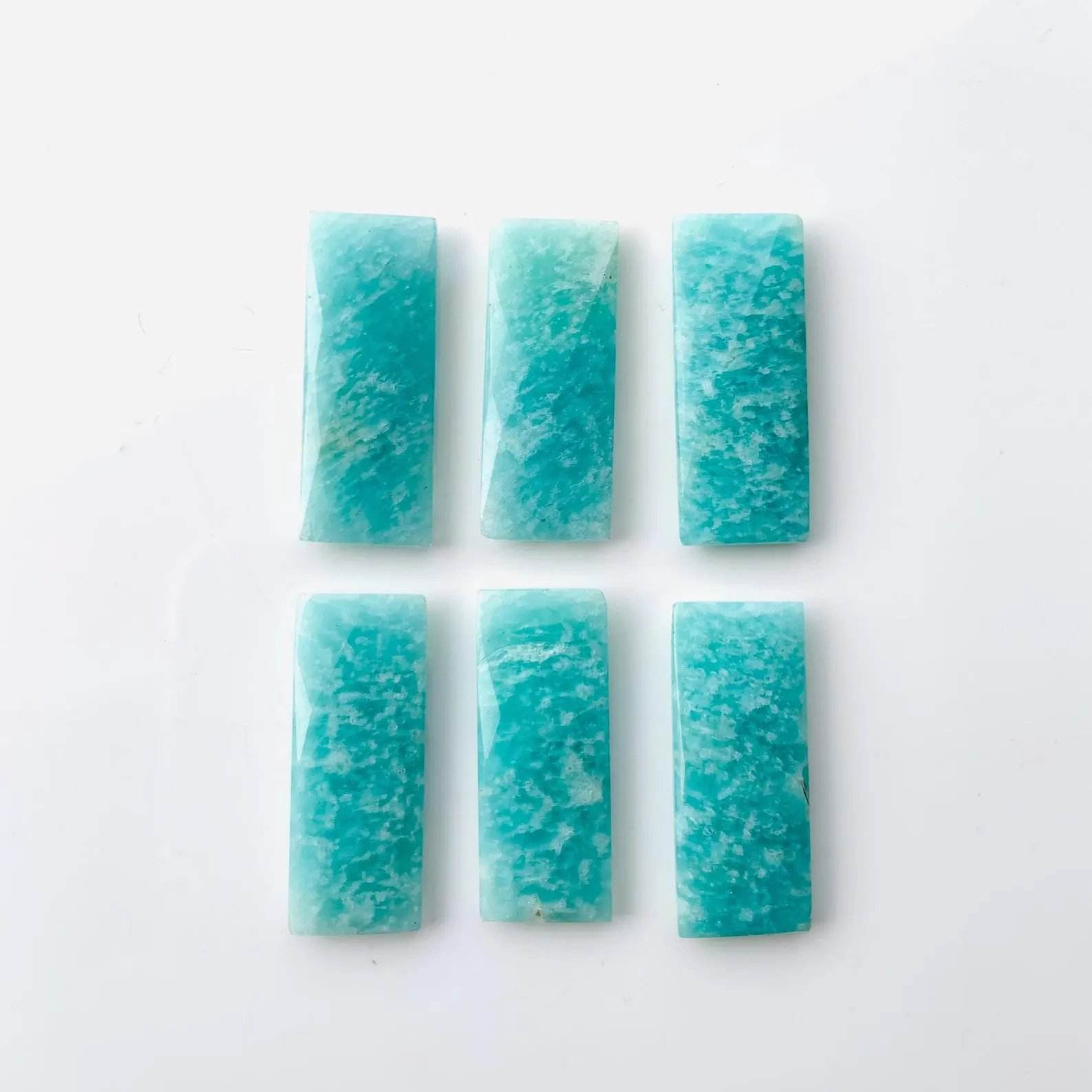 เช่นเดียวกับภาพ