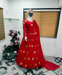 นักออกแบบ จอร์เจตต์ งานเย็บปักถักร้อย ลําดับ งานซาลวาร์ คามีซ ชุดปาร์ตี้ เสื้อผ้าชาติพันธุ์ ราคาส่ง - Product Image 1