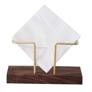 Anneaux de serviette en métal faits à la main de luxe moderne décoration de table de mariage carré en laiton porte-anneau de serviette accessoires de table - Product Image 1
