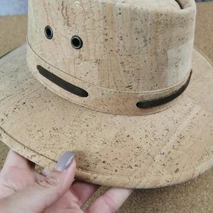 Chapeau en liège naturel avec dentelle marron - Product Image 3