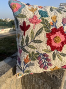 Fundas de cojín Lumbar de algodón bellamente bordadas de lujo de 45x45 cm, hoteles decorativos sostenibles sin azo, el mejor masaje - Product Image 5