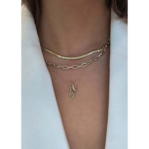Amuleto Astrológico de Aniversario con Cristal, Diamante y Perla, Colgante Piramidal Chapado en Rodio y Oro Rosa, Joyería de Platino - Product Image 2
