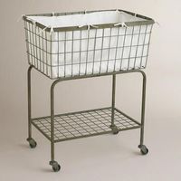 Panier à linge en fer pour usage domestique avec un cadre en métal solide conçu pour contenir facilement de grosses charges de vêtements