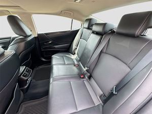 Lexus ES Hybrid 300h FWD 2022 d'occasion en excellent état, prêt à être expédié - Product Image 5