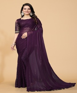 El último Sari de Bollywood de moda de diseñador atractivo: belleza cautivadora con estilo moderno 91. Estampados contemporáneos modernos - Product Image 6