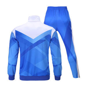 Diseñe su propio chándal para hombre Conjunto de dos piezas a la venta Chándal de hombre de tela ligera En stock - Product Image 2