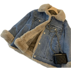 Abrigo Informal Retro de Mezclilla con Decoración de Botones y Lana de Cordero - Product Image 4