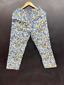 Conjuntos de Pijamas de Algodón de Alta Calidad para Parejas |   Pijamas de Verano con Cintura Elástica, Logotipo Frontal y Cómodos para Uso Diario - Product Image 5