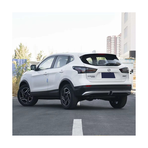 Nissan Qashqai 2015/12 Diésel Automático SUV Crossover Compacto en Excelente Estado, Vehículo Eficiente en Consumo de Combustible y Fiable, Auto Familiar - Product Image 6