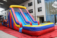 Parcours d'obstacles gonflable géant sur mesure avec toboggan combiné, piscine, mur d'obstacles et toboggans à double voie pour jeux aquatiques