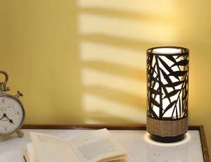 Lámpara de mesa de globo de acero de diseño, Base de mesa de madera artesanal, lámpara de mesa de madera artesanal, elegancia rústica, iluminación cálida, ecológica - Product Image 6