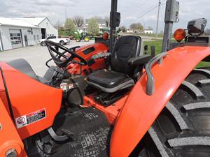 Tractor de Ruedas M9540 de 230 CV para Agricultura, Usado, Origen Francia - Product Image 3