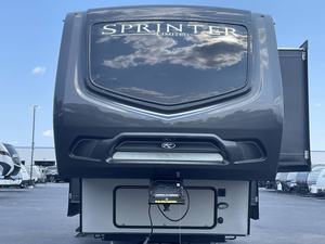 Roulotte de camping tout-terrain d'occasion 2020 Keystone Sprinter L-i-m-i-t-e-d 3610F-W-F-K-S Standard - Product Image 4