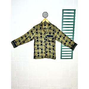 Conjunto de Pijama Langes ODM Sostenible de Seda Reciclada, Ligero y Transpirable - Product Image 2