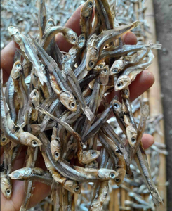 Sprats แองโชวี่เกลืออบแห้งแบบสุญญากาศเกรดต่ำเก็บไว้ทำความสะอาดอาหารทะเลบริสุทธิ์ - Product Image 1