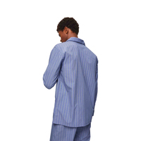 Oem erkek pamuk pijama seti kişiselleştirilmiş pijama kullanışlı göğüs cebi rahat nefes gece takım elbise özellikleri