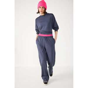 Sudadera de Cuello Redondo - Product Image 4