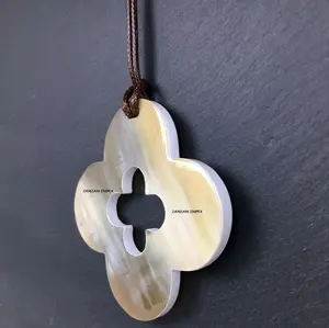 Handmade Design pendant in natural horn and white lacquer