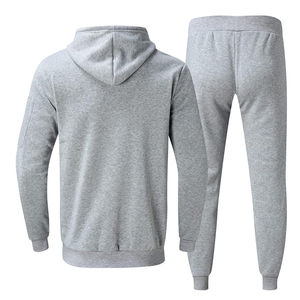 Survêtement de sport pour hommes, vêtements de jogging d'entraînement, ensembles de vente en gros de couleur grise, vêtements de sport à bas prix pour le service OEM - Product Image 2