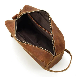 Vintage Leather Toiletry Bag for <b>Men</b> - Product Image 6