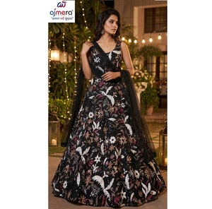 Robe de mariée élégante et moderne pour femme Ajmera, taille naturelle, broderie, sans manches, col montant, écologique, séchage rapide, longueur ras du sol - Product Image 1