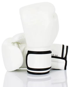 Gants de boxe d'entraînement intensif personnalisés 2026 avec sangle de poignet réglable, en cuir de haute qualité, protection UV, évacuation de l'humidité - Product Image 1