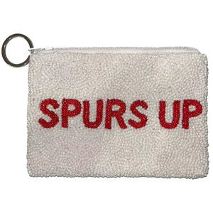Broderie artisanale de luxe rouge et blanc perlé SPURS UP Mini sac à fermeture éclair élégant élégant et tendance Unique par Hiba Enterprises - Product Image 1